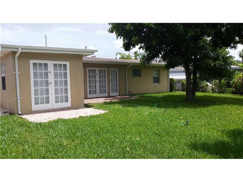 For Sale: 2481 Bimini Ln Fort Lauderdale, FL 33312