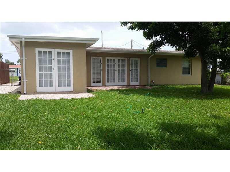 For Sale: 2481 Bimini Ln Fort Lauderdale, FL 33312