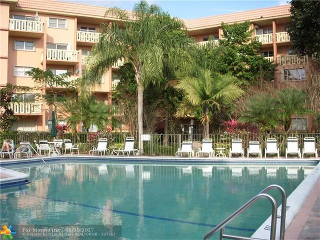 1101 River Reach Dr #208