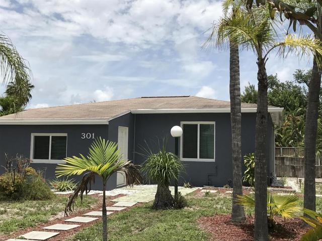 841 SW 16th Ct