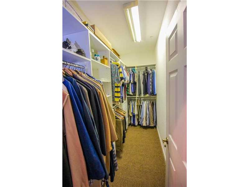 For Sale: 225 SW 9th Ave #225 Fort Lauderdale, FL 33315
