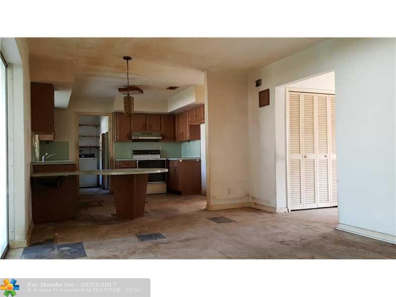 308 NW 45th Ave