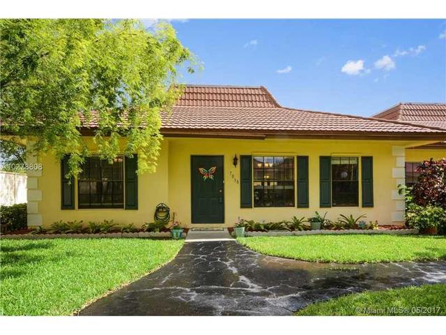 1900 SW 75th Ave