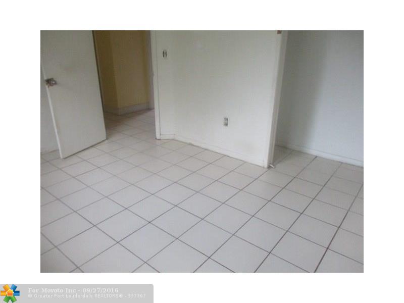 1785 SW 43rd Ave