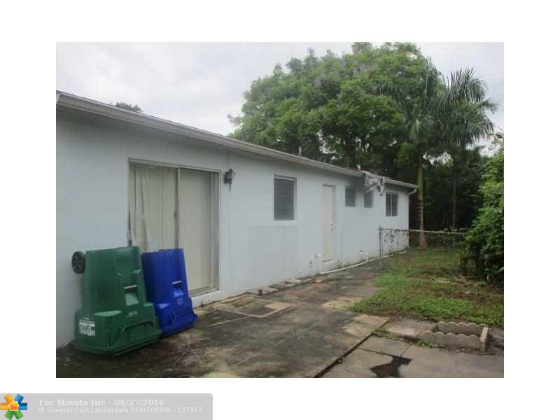 1785 SW 43rd Ave