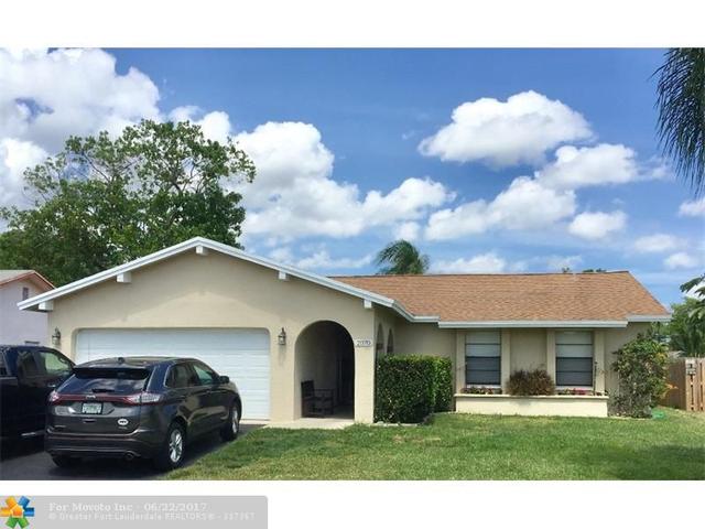 2070 NW 108th Ter