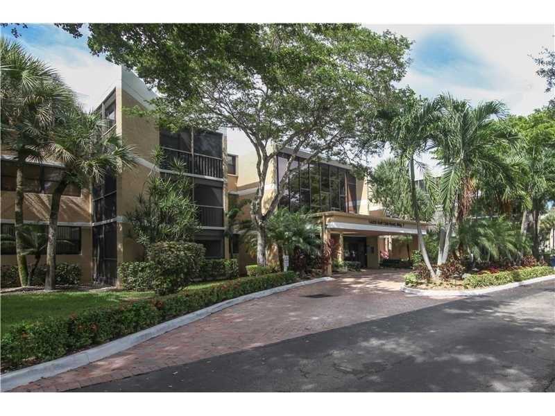 16401 Golf Club Rd #102