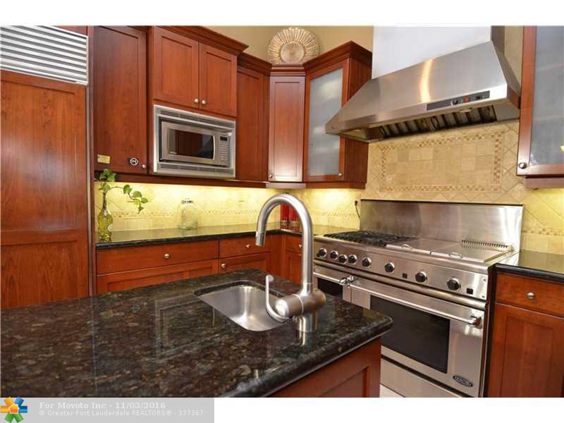 2961 SW 139th Ter