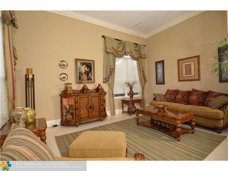 2961 SW 139th Ter