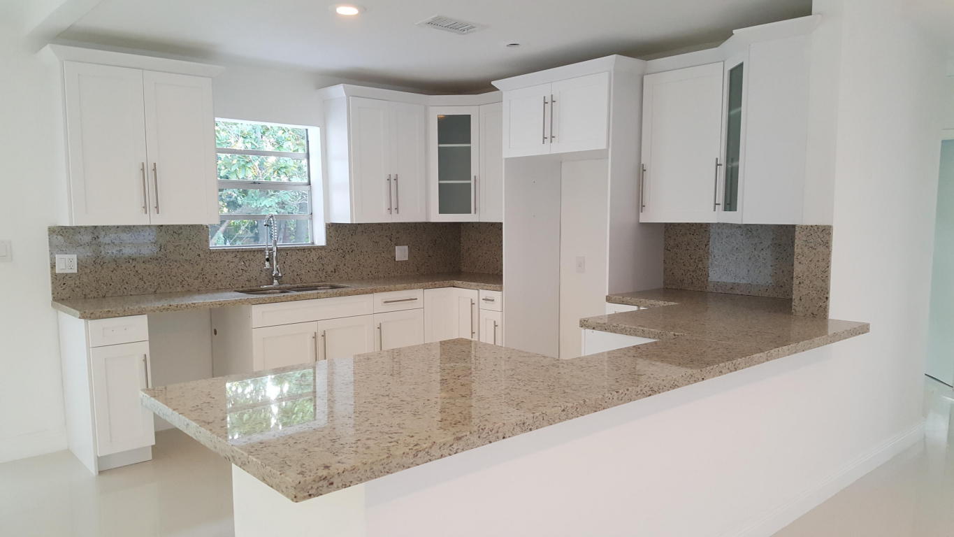 2800 NE 16th Ave