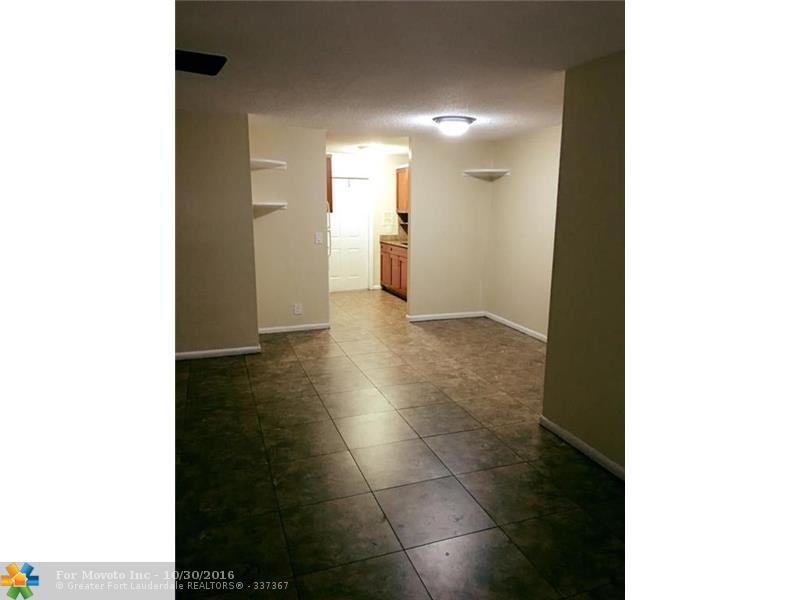850 E Commercial Blvd #216B