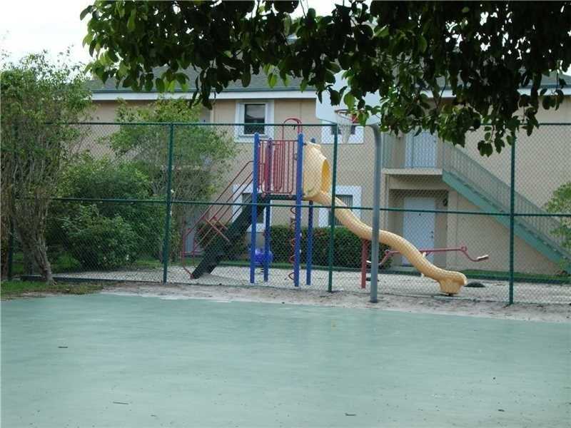 For Sale: 4070 NW 87th Ave #APT 4070 Fort Lauderdale, FL 33351