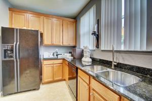 For Sale: 630 Amador Ln #5 West Palm Beach, FL 33401
