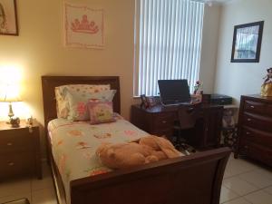 3516 Whitehall Dr #104