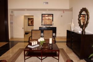 701 S Olive Ave #612