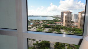 For Sale: 3800 N Ocean Dr #1809 West Palm Beach, FL 33404