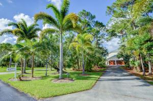 1346 Victoria Dr