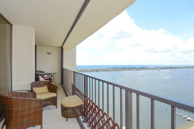 5600 N Flagler Dr #1204