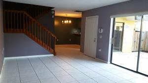 3905 39th Way