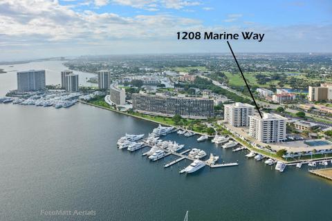 28 Yacht Club Dr #105