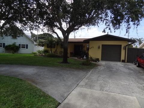 301 Camellia St