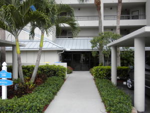 For Sale: 231 Bay Colony Dr #231 North Palm Beach, FL 33408