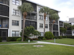 For Sale: 231 Bay Colony Dr #231 North Palm Beach, FL 33408