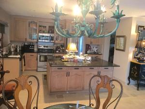 401 Lighthouse Dr