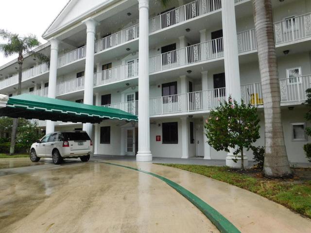 2741 Village Blvd #106