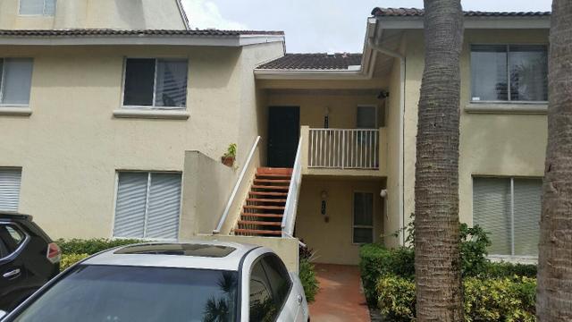 15103 Glenmoor Dr