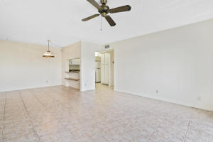 1110 Green Pine Blvd #B1