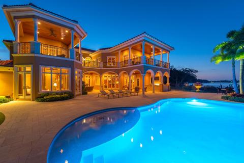 241 Ocean Dr