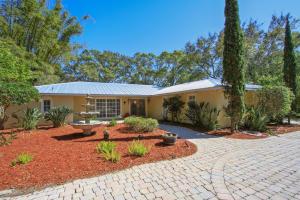 14694 Palmwood Rd