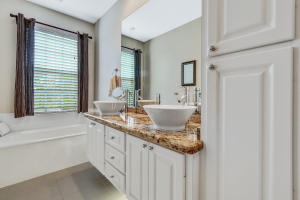 447 Capistrano Dr
