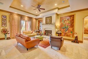 14048 Old Cypress Bnd