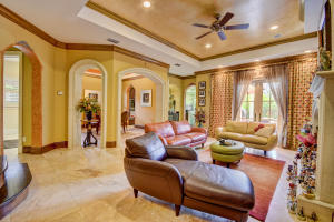 14048 Old Cypress Bnd