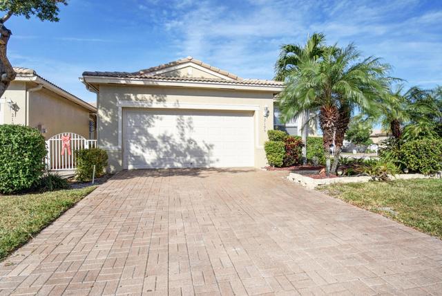 2195 Umbrella Cay