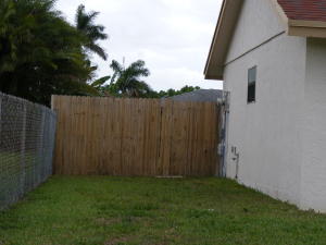 For Sale: 310 La Mancha Ave West Palm Beach, FL 33411