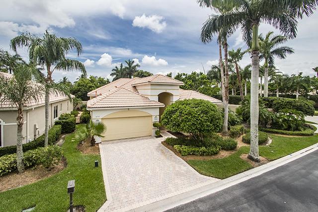 8651 Falcon Green Dr
