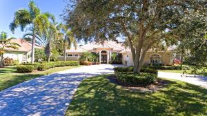 8220 Lakeview Dr