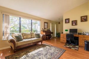 13301 La Mirada Cir