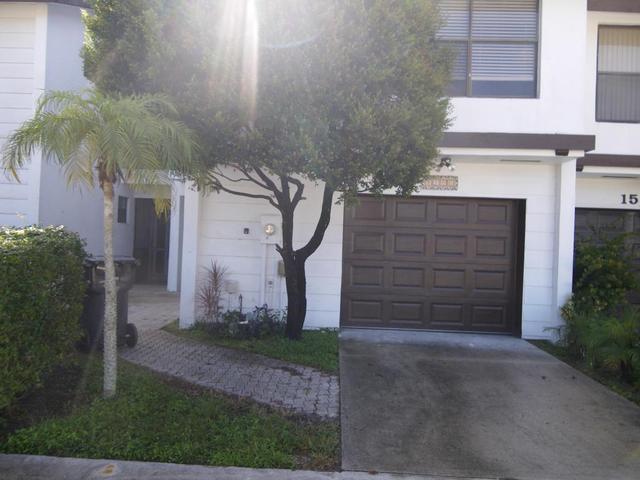 500 Crestwood