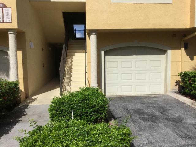 500 Crestwood