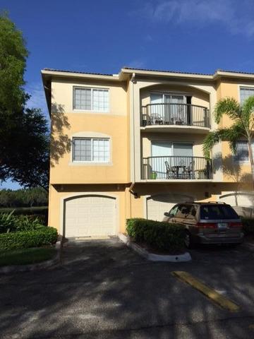 500 Crestwood