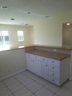 1801 Primrose Ln