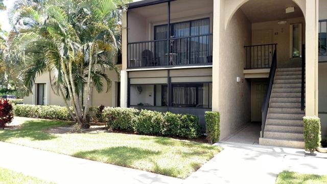 206 Foxtail Dr #B1