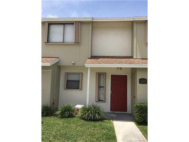 206 Foxtail Dr #B1