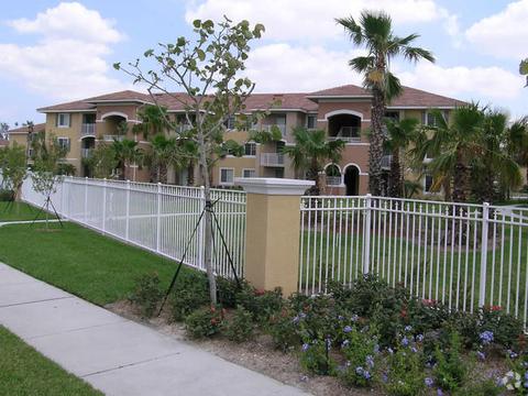 6573 Emerald Dunes Dr #202