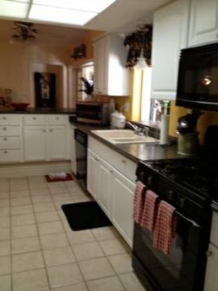 4235 Hickory Dr
