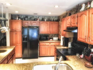 15355 72nd Dr, Palm Beach Gardens FL 33418